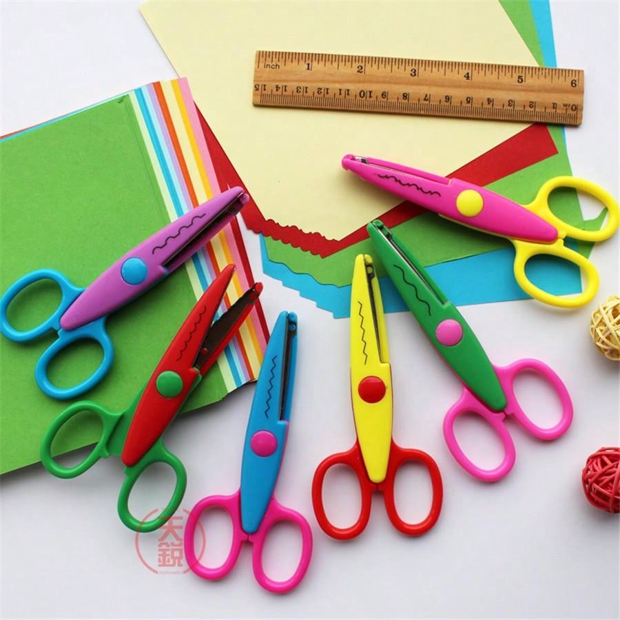 Art And Craft Zig Zag Scissors - 6 safe round tip hand scissors